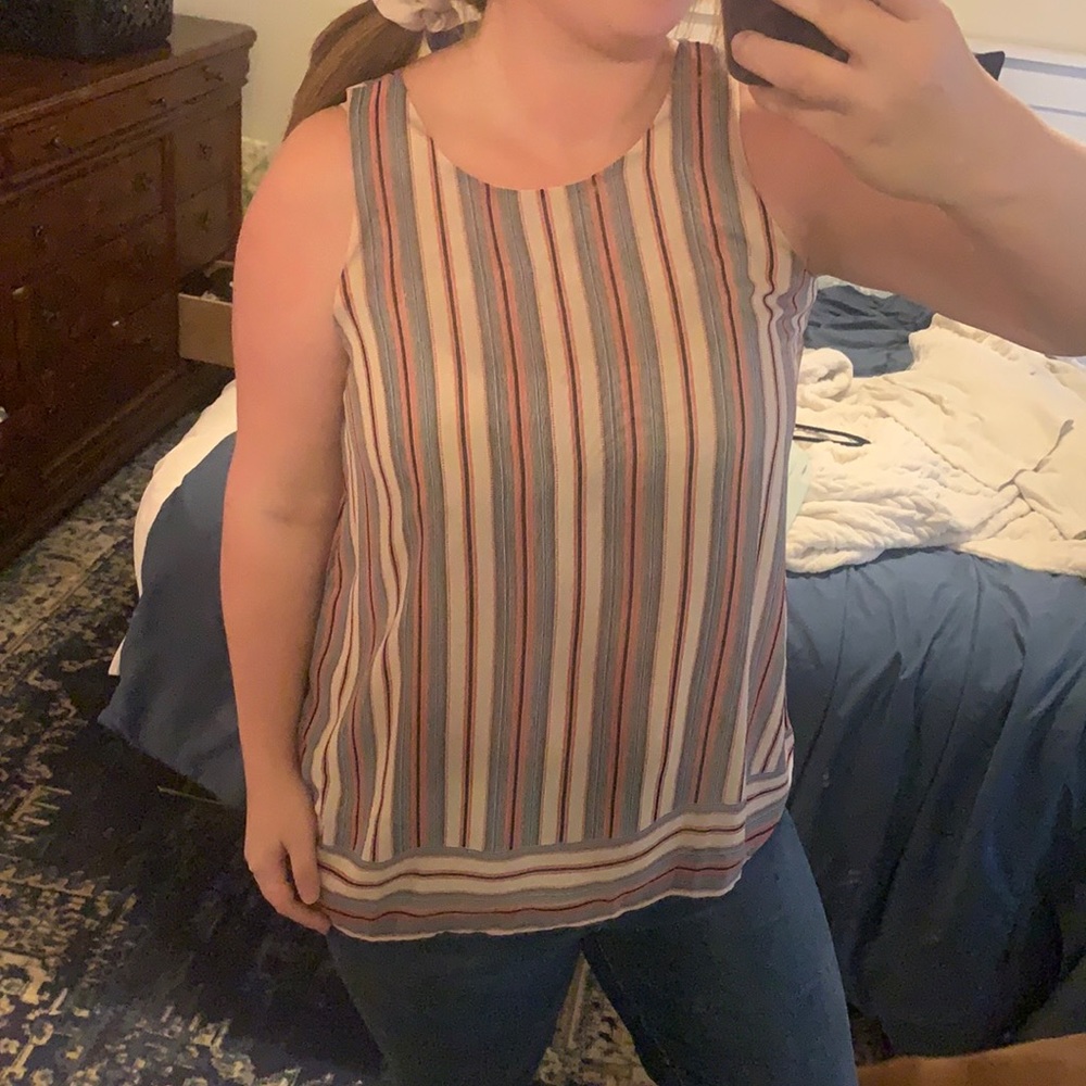 Stripe sleeveless blouse